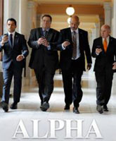 Смотреть Онлайн Альфа-дом / Alpha House [2013]